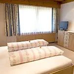 Angerer Alpine Und Familienappartements Tirol 4*