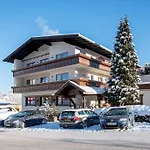 شقة فندقية Angerer Alpine Und Familienappartements Tirol ريث ام الباختال
