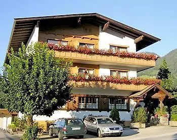 Aparthotel Angerer Alpine Und Familienappartements Tirol 4*