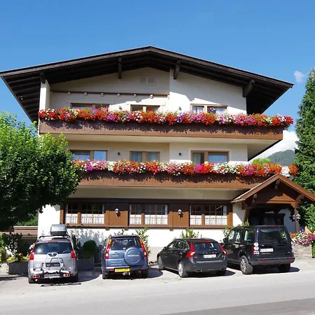 Aparthotel Angerer Alpine Und Familienappartements Tirol