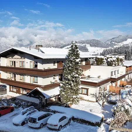 Angerer Alpine Und Familienappartements Tirol