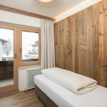 Aparthotel Angerer Alpine Und Familienappartements Tirol 4*