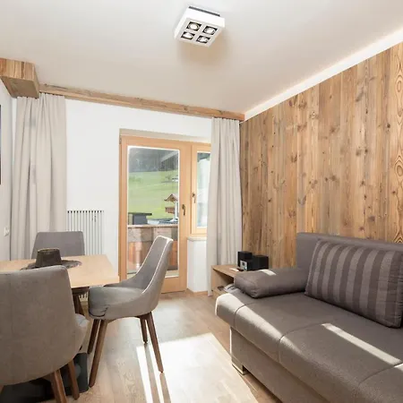 Aparthotel Angerer Alpine Suiten Und Familienappartements Tirol Reith im Alpbachtal