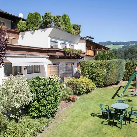 شقة فندقية Angerer Alpine Und Familienappartements Tirol 4*