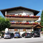 Apartmanhotel Angerer Alpine Und Familienappartements Tirol
