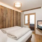 Angerer Alpine Und Familienappartements Tirol Apartmanhotel