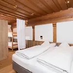Angerer Alpine Und Familienappartements Tirol