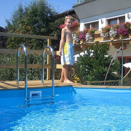 Angerer Alpine Suiten Und Familienappartements Tirol Lägenhetshotell